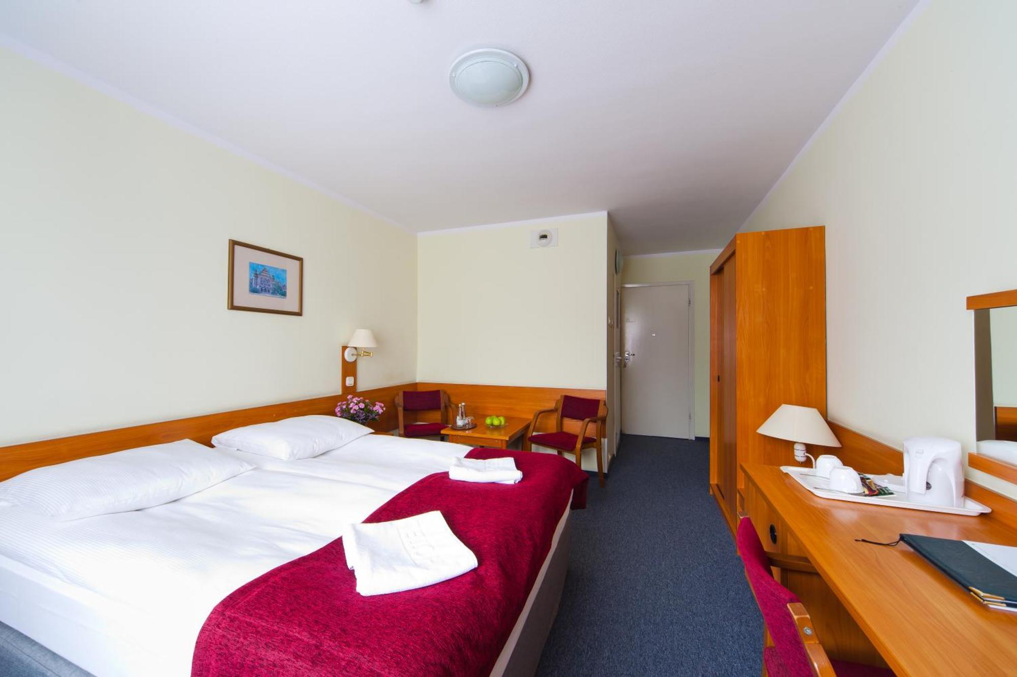 Hotel Ior Poznan Dış mekan fotoğraf