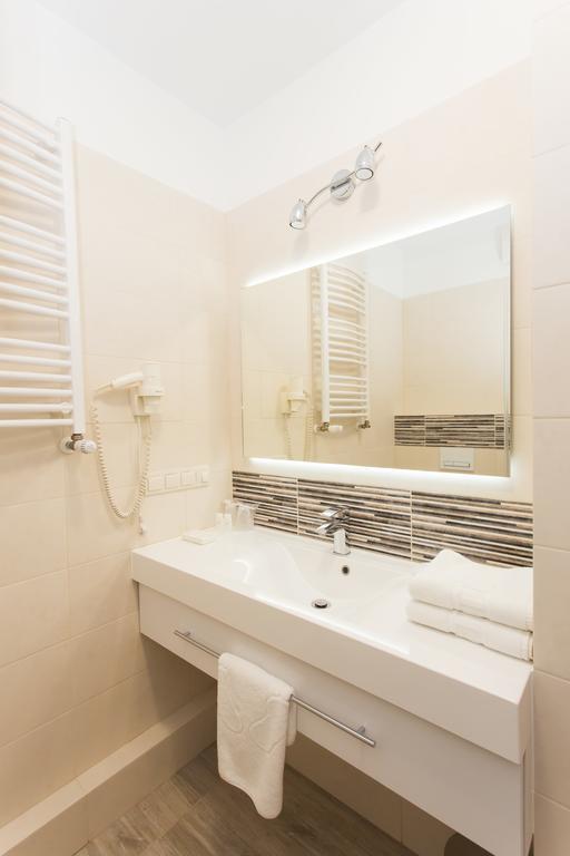 Hotel Ior Poznan Dış mekan fotoğraf